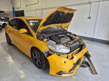 Ford Focus St250 Mk3 2l Petrol R9da Breaking