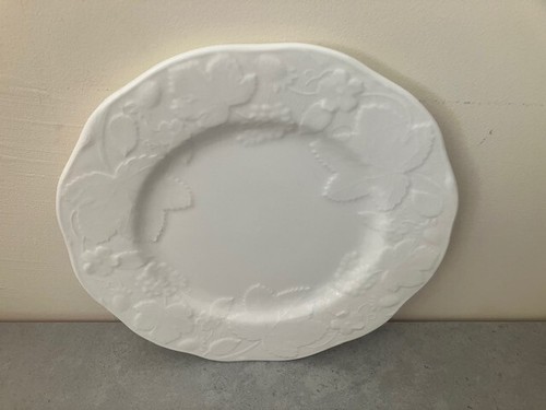 Wedgwood strawberry and - wedgwood,