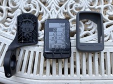 Wahoo Elemnt Roam V1 GPS Cycling Bike Computer with Box and Accessories 