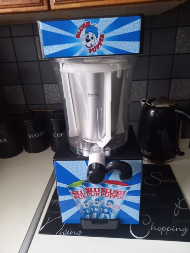 Slush puppie machine frozen - slush,