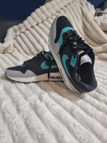 Custom made nike air max - custom,