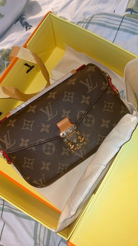 Louis vuitton bag pochette - vuitton,