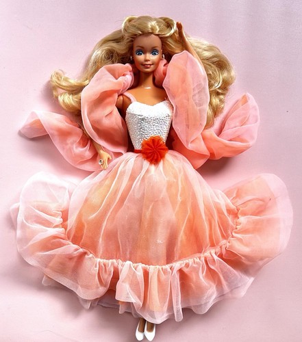 Barbie 1984 vintage - 🤍,