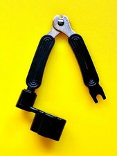 3 in 1 String Winder, Plug Puller & String Cutter- Guitar Mandolin PRICE DROP