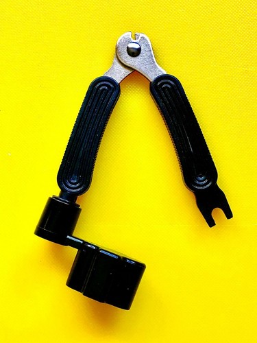 String winder plug - 3, 1