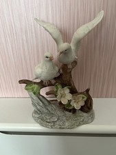 Alfretto Porcelain White Doves