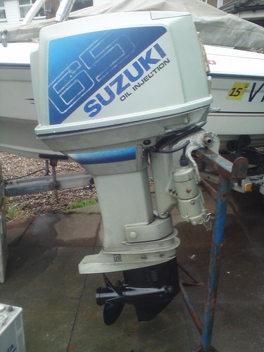 Suzuki dt65 outboard breaking - dt65,