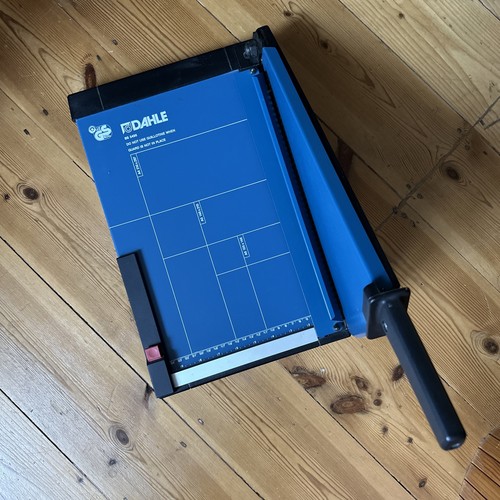 Dahle 560 guillotine - dahle, blue