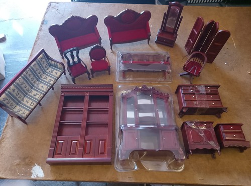 Vintage dolls house - vintage, furniture