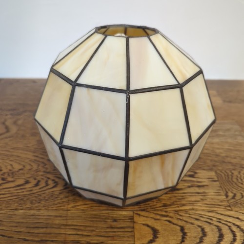 Tiffany style light shade - light,