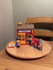 ELC Happyland Post Office Playset with Figures Working 