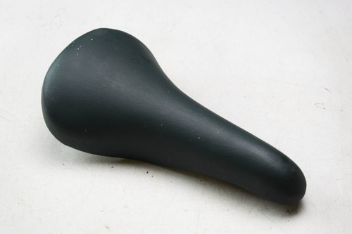 1988 dark green vintage road - dark,