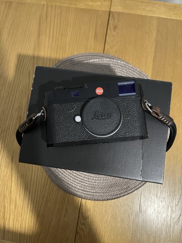 Leica camera body - m, 262)