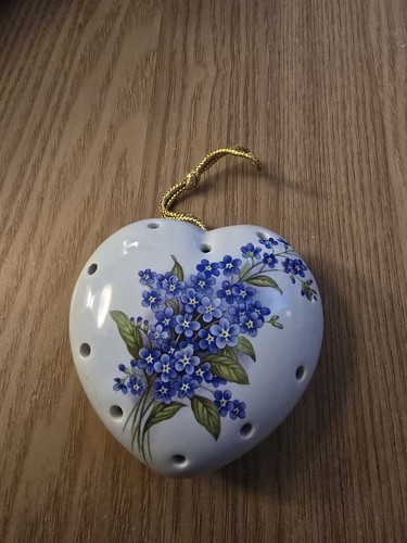 Vintage aidee ceramic heart - ceramic,