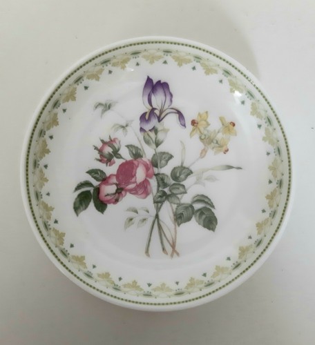 Vintage royal doulton - royal,