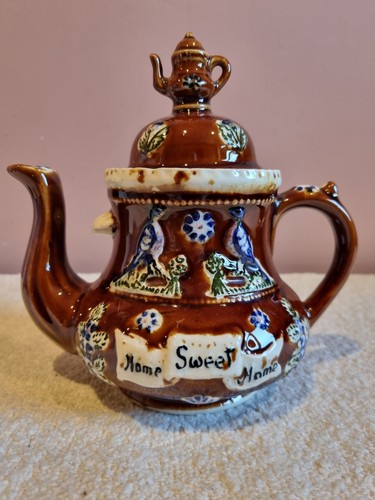 Vintage canal bargeware - •,