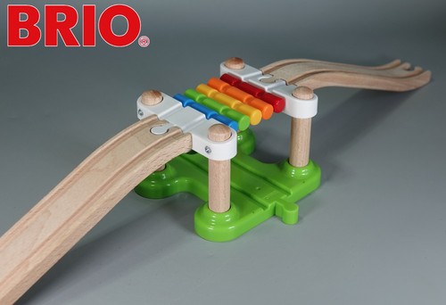 Brio rainbow bridge with - bridge,