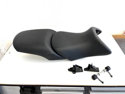 2011 bmw r1200rt - 2011, seats