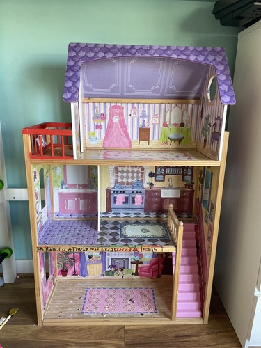 Kidkraft dolls house - house,