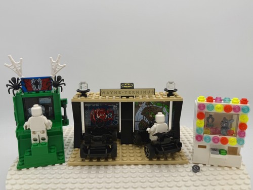 Lego minifigure arcade - lego,