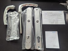  Hoppe Atlanta door handle pair.