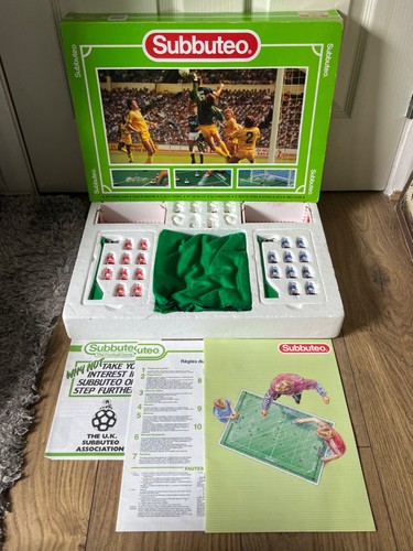Subbuteo box set complete - box,