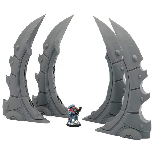 Giant alien eldar - alien, webway