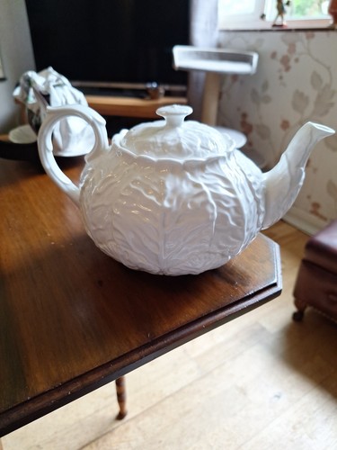 Wedgwood countryware large - wedgwood, tea