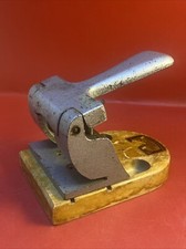 The Bullfinch 62 Heavy Duty