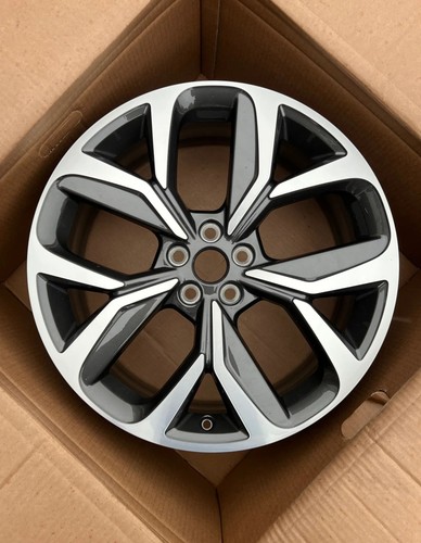 Genuine jaguar pace - genuine, i-pace