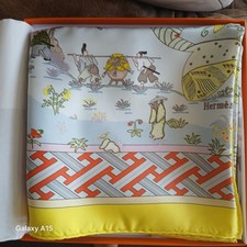 HERMES  rare find, Carré 90