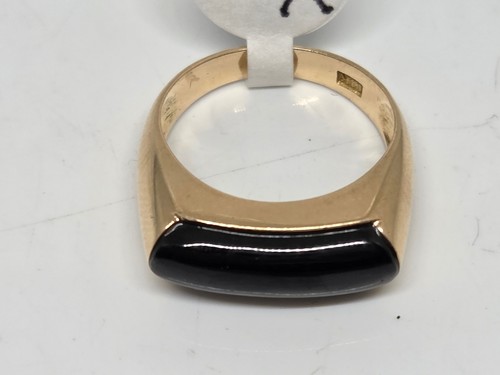 Lovely vintage black onyx - lovely,