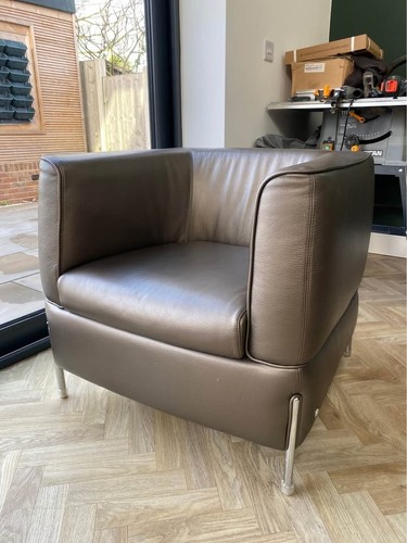 Two natuzzi armchairs - natuzzi, chairs