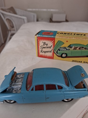 Corgi jaguar mark vintage - corgi,