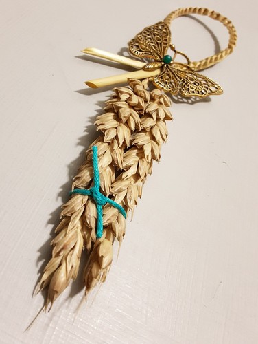Corn dolly country favour - corn,