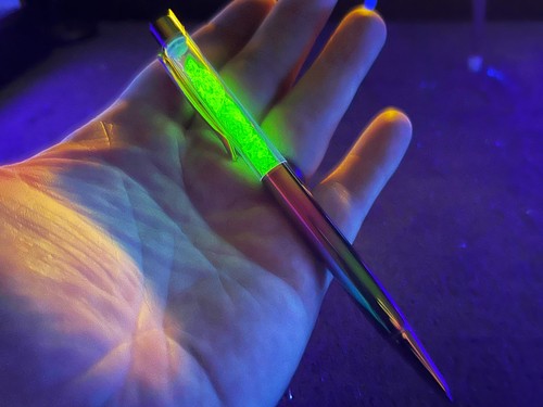 Uranium vaseline glass filled - uranium,