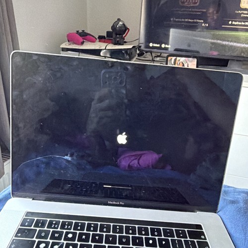 Macbook pro 2018 - pro, 15"