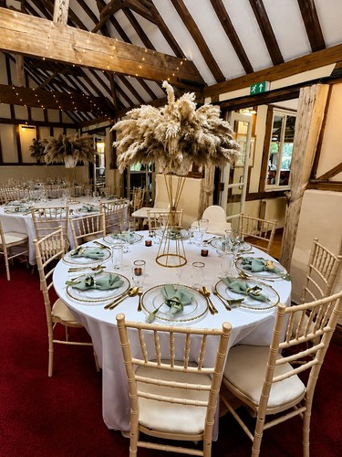 Pampas cloud centrepieces - cloud, –