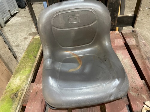 Milsco 150 seat toro - milsco, xb-150