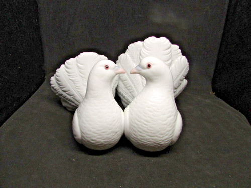 Lladro loving couple white - lladro,