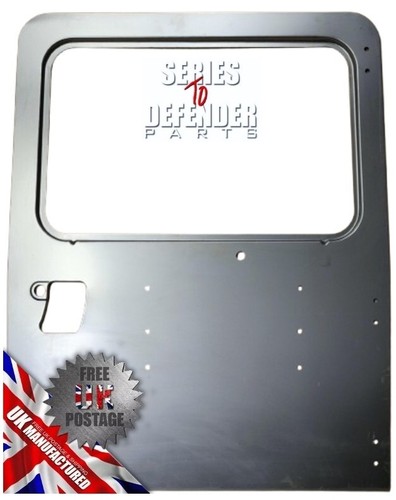 Land rover defender puma - rover, rear