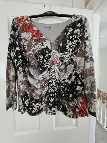 Nwot chesca now ruched front - now,