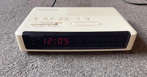 Sony dream machine icf c320l - dream,