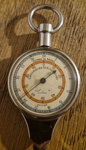 Vintage pocket map - pocket, measurer