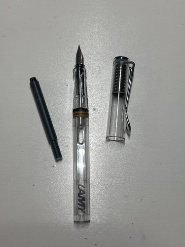 Lamy safari fountain - fountain, vista