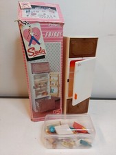 Vintage Sindy Fridge with accessories