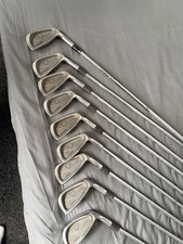 Right-Handed Iron Set Royal