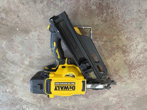 Dewalt first fix nail - dewalt,