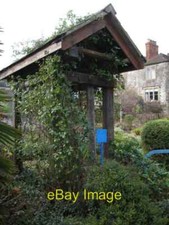 Photo 6x4 A vintage cattle crush Bodenham Bank A cattle crush is used on  c2014