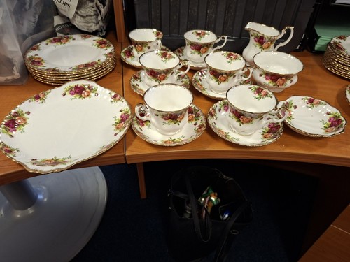 Mint condition tea set - mint,